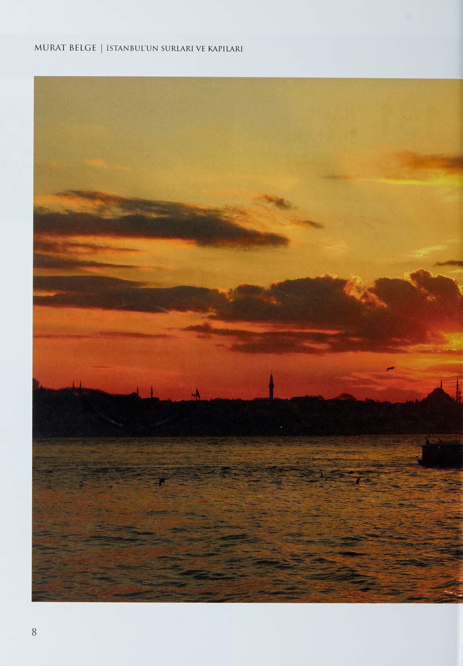 İstanbul’un Surları ve Kapıları (Ciltli) (Kapak değişebilir)