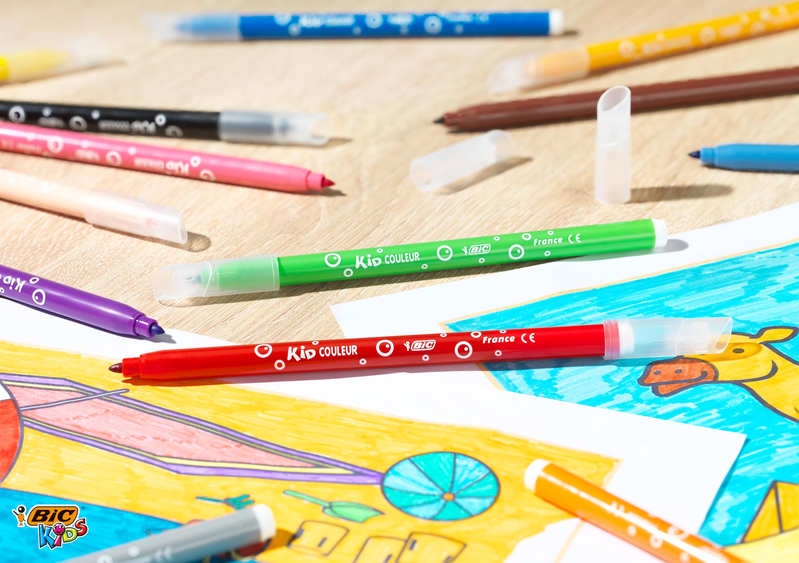 BIC Kids Kid Couleur Ultra Yıkanabilir Keçeli Boya Kalemi 12 Renk, Kolayca Çoğu Kumaştan Çıkar, Su Bazlı Keçeli Kalem