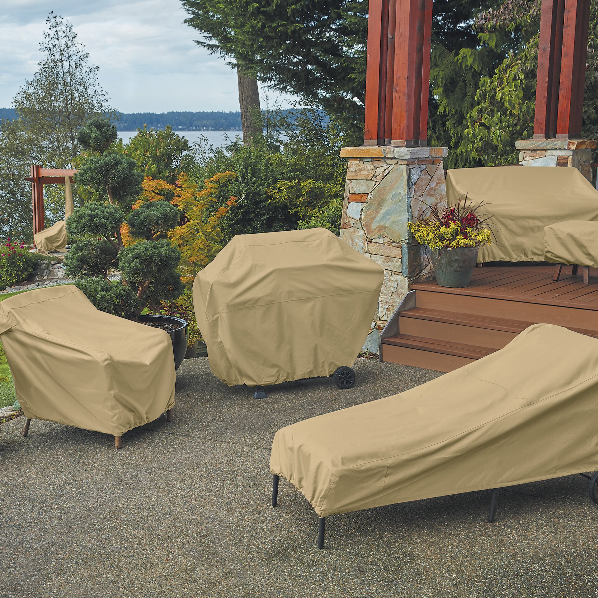 Classic Accessories Terrazzo Suya Dayanıklı 66 İnç Veranda Şezlong Örtüsü, Veranda Mobilya Kılıfları, Kum