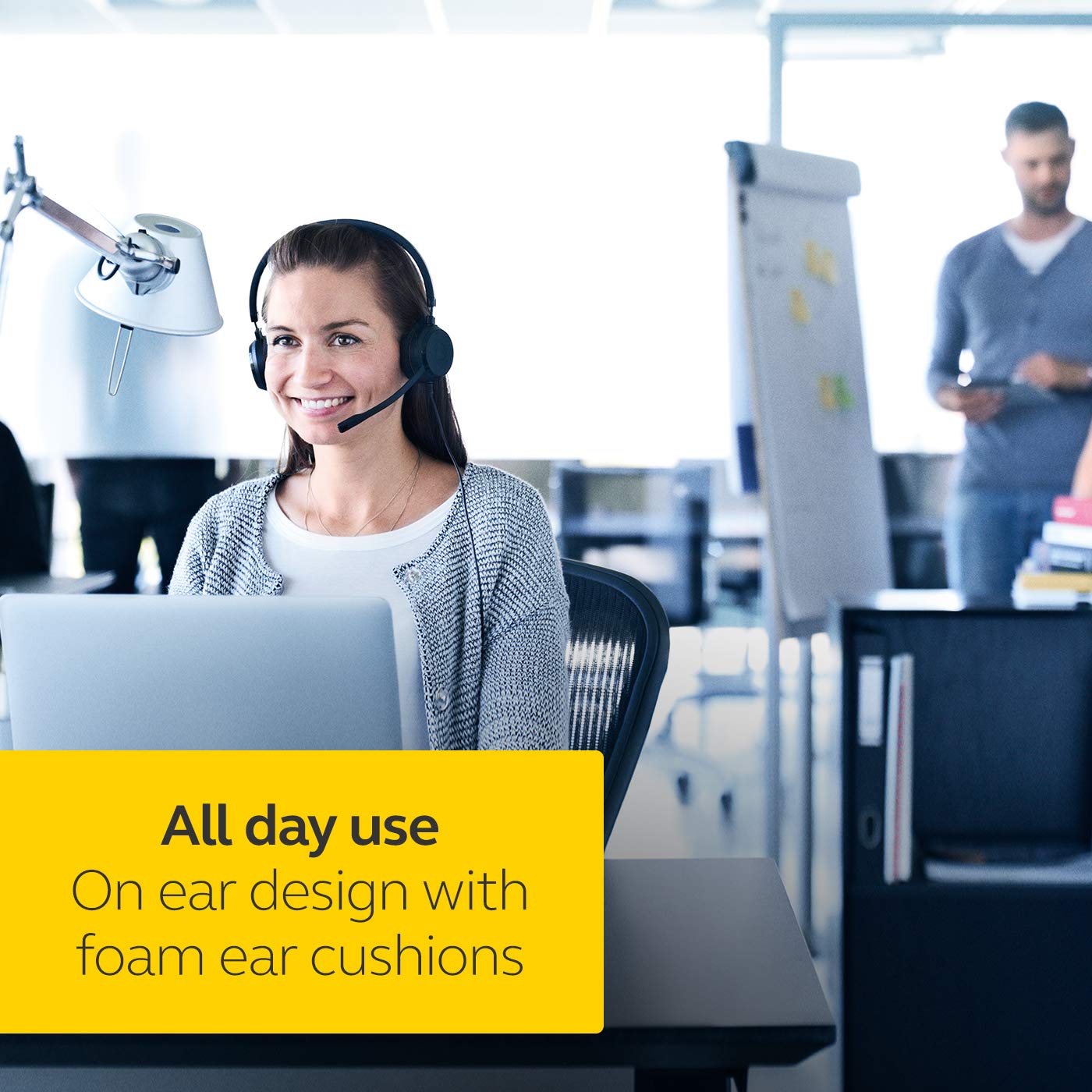Jabra Evolve 20 UC Mono Headset – Unified Communications Headphones for VoIP Softphone with Pasif Noise Cancellation – USB-Cable with Controller – Black