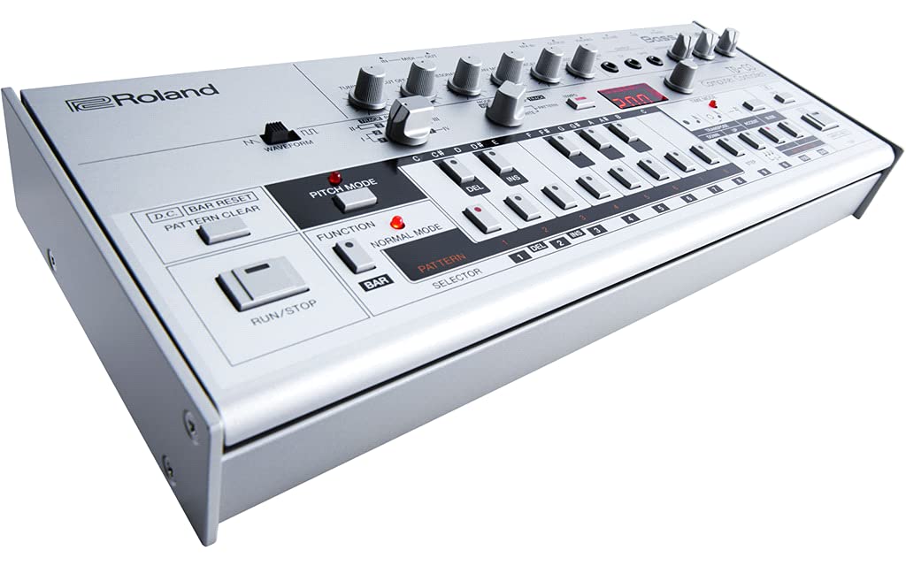 Roland Boutique TB-03 Synthesizer