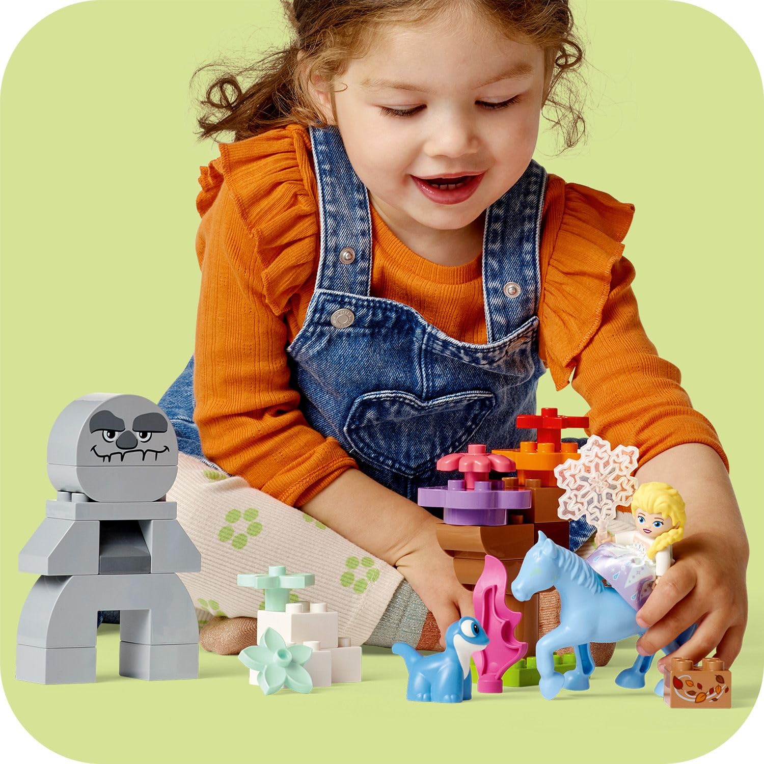 LEGO® DUPLO │ Disney Elsa ve Bruni Büyülü Ormanda 10418, 2 Yaş ve Üzeri Çocuklar için Elsa Mini Bebek Figürü İçeren Eğitici Oyuncak Yapım Seti, 31 Parça