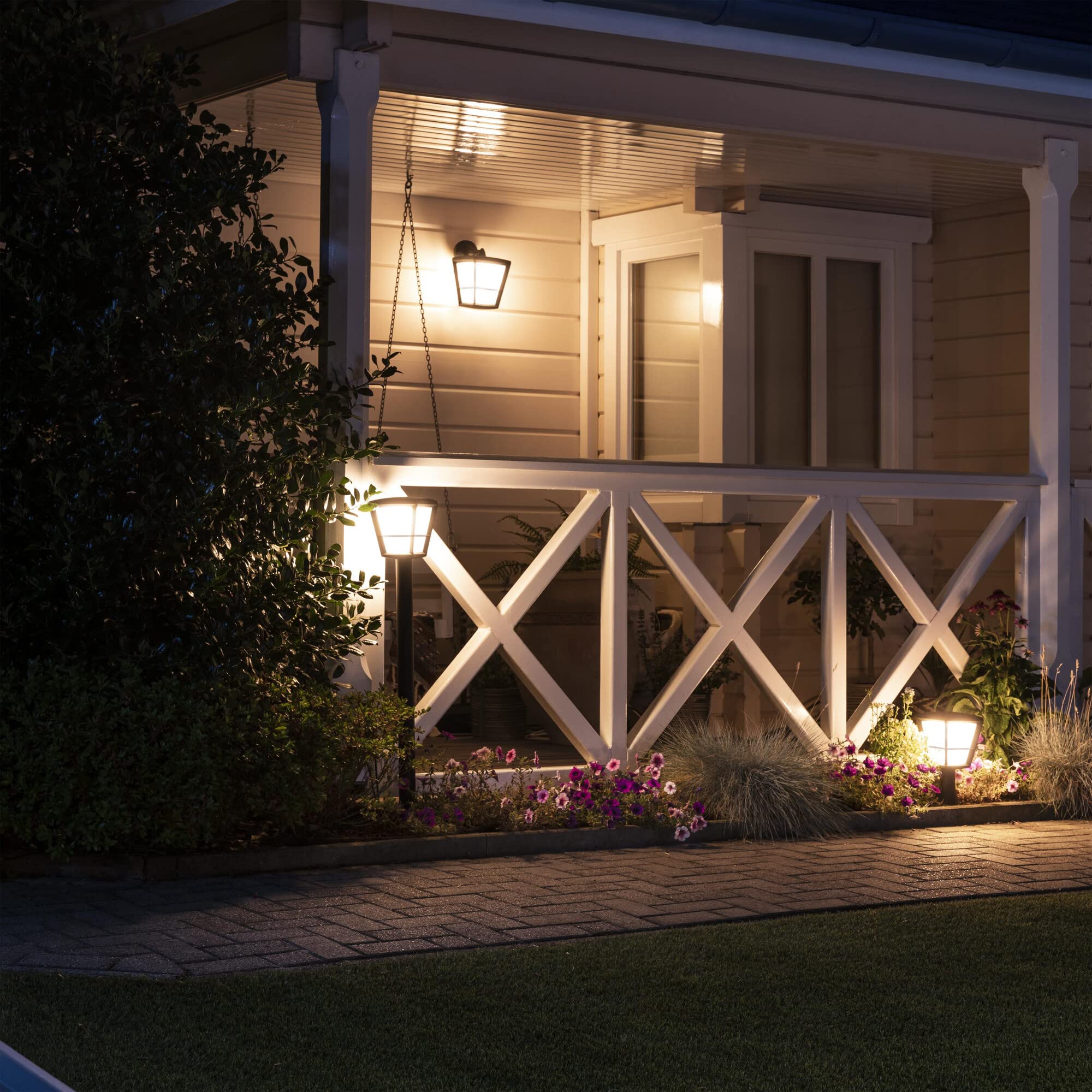 Philips Hue White and Color Ambiance Econic Akıllı Led Yol Lambası, dış mekan için, kısılabilir, bahçe lambası, 16 milyon renk