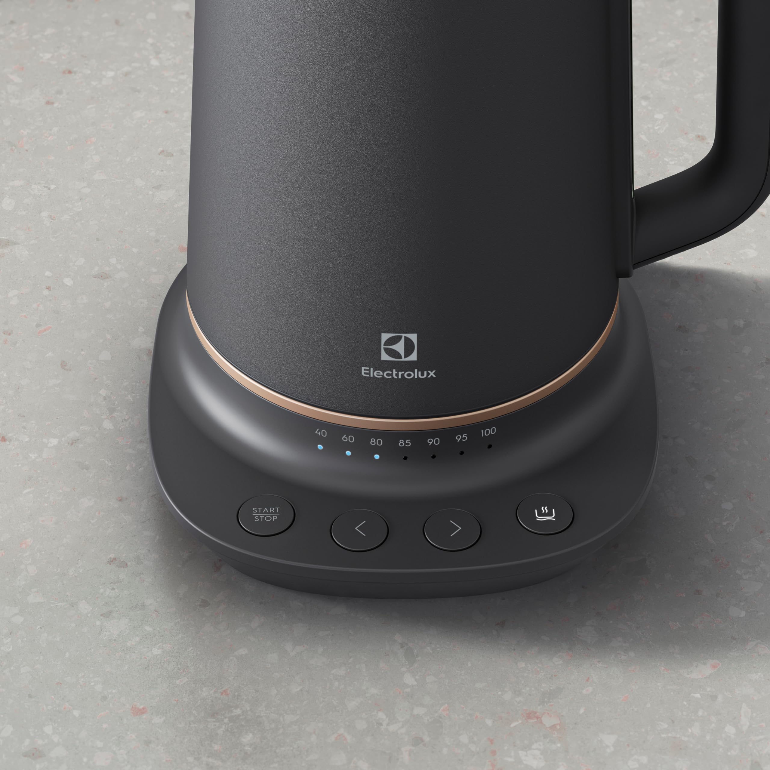Electrolux E7K1-6BP Explore 7 Kettle | 2400W, 1.7L Kapasite, Kireç Filtresi, Otomatik Kapanma, Sıcaklık Ayarlı Kettle | Çay, Kahve ve Sıcak İçecekler İçin