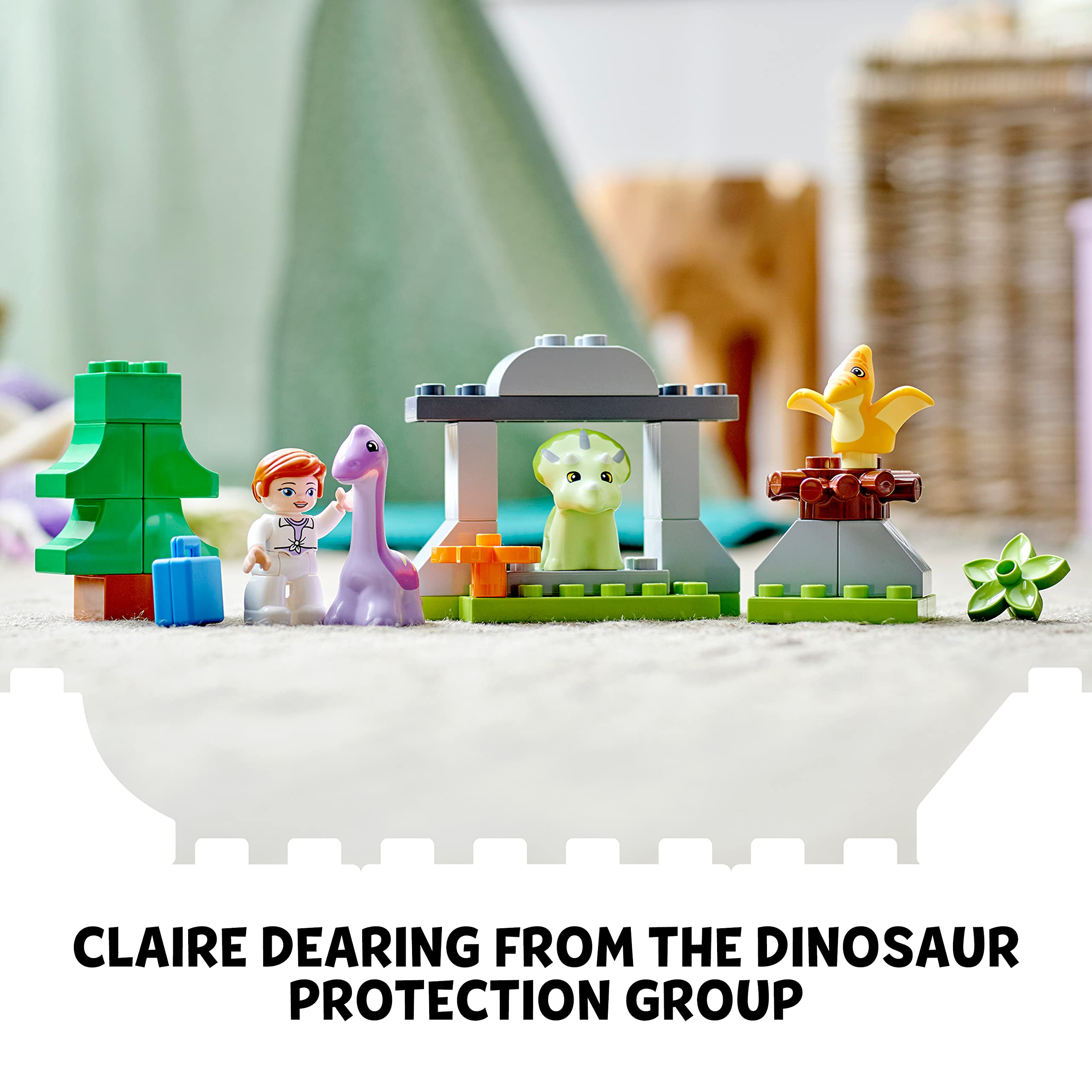 LEGO® DUPLO® Jurassic World Dinozor Yuvası 10938-2 Yaş ve Üzeri Çocuklar için 3 Hayvan ve bir Claire Dearing Figürü İçeren Oyuncak Yapım Seti (27 Parça)