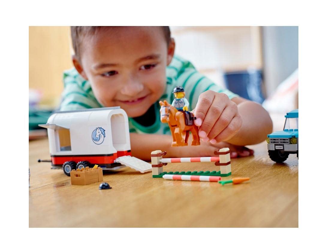 Lego City At Nakliye Aracı 60327