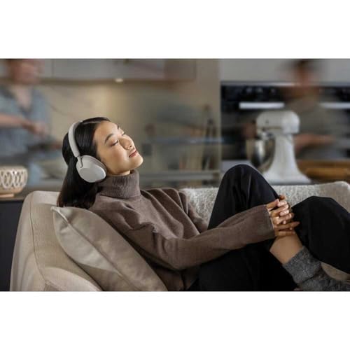 Sony WH-1000XM5 Tamamen Kablosuz Gürültü Engelleme Özellikli Kulaklık - 30 saate kadar pil ömrü - Google Asistan ile uyumlu - Telefon görüşmeleri için dahili mikrofon - Gümüş