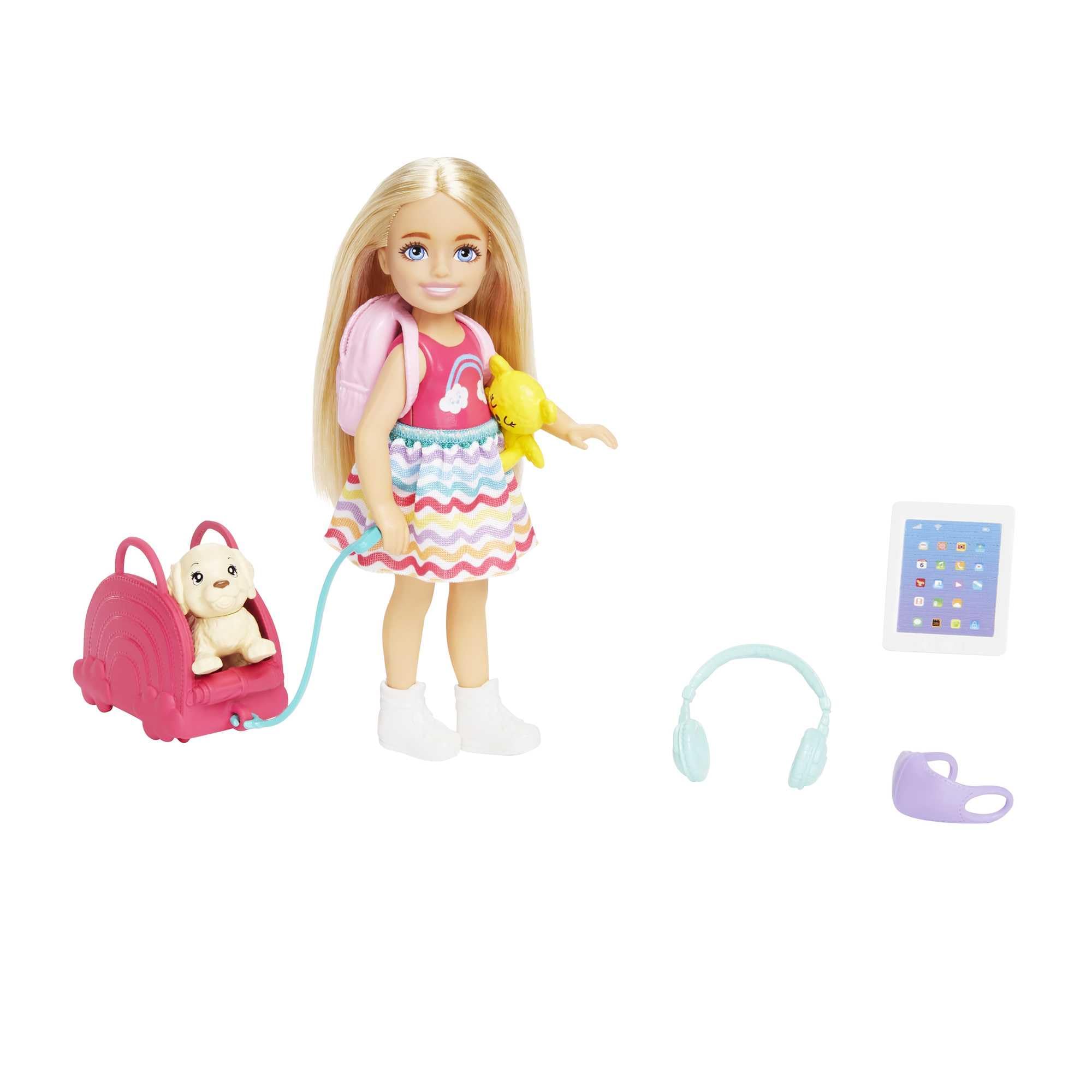 Barbie Seyahatte Chelsea Bebek ve Aksesuarları Barbie oyuncakları, Chelsea™ bebek ve aksesuarları, yavru köpeğiyle seyahat seti HJY17