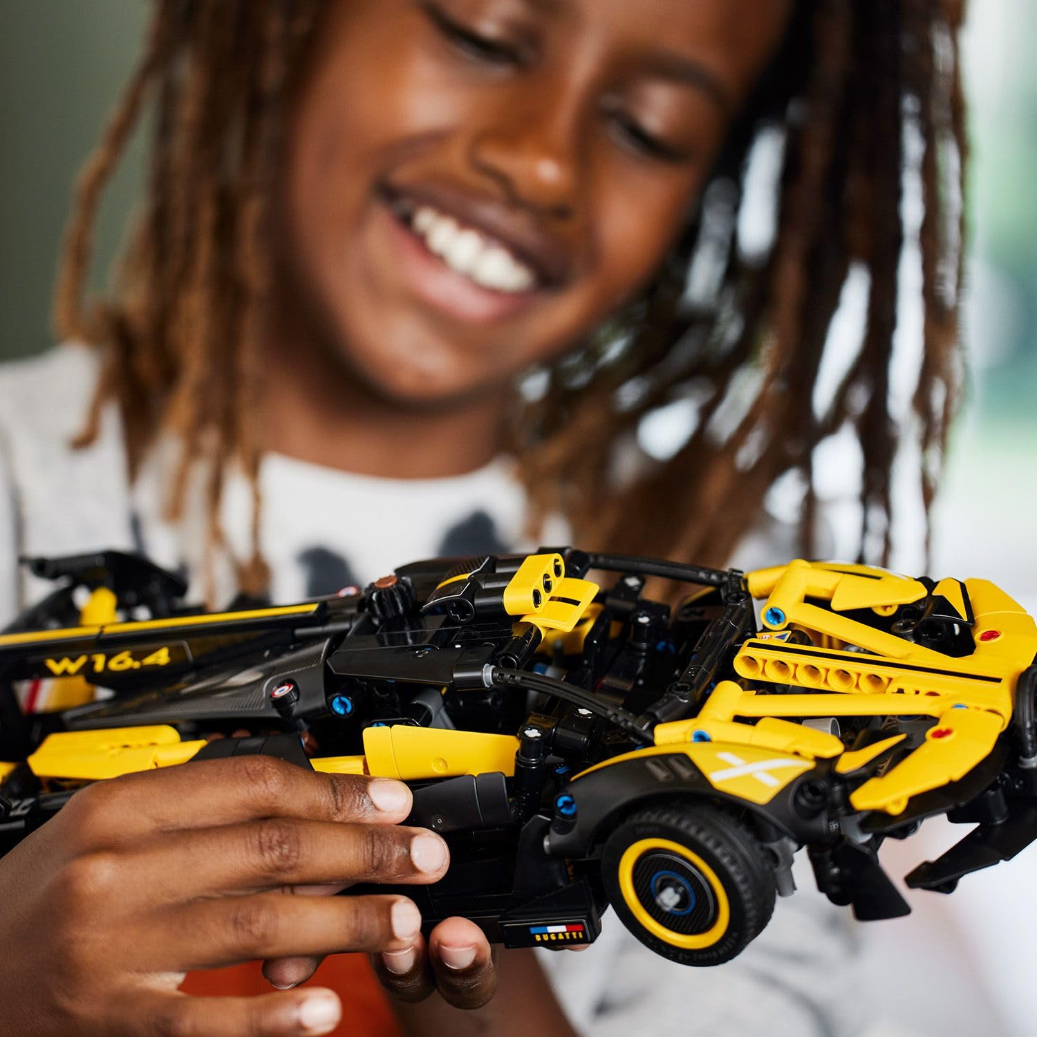 LEGO® Technic Bugatti Bolide 42151-9 Yaş ve Üzeri Çocuklar için Oyuncak Yapım Seti (905 Parça)