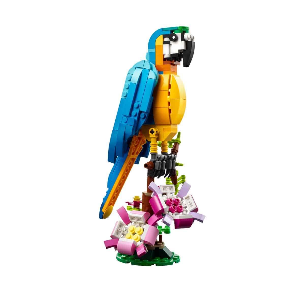 LEGO Creator Egzotik Papağan 31136-7 Yaş ve Üzeri Çocuklar İçin Papağan, Balık ve Kurbağa Modelleri