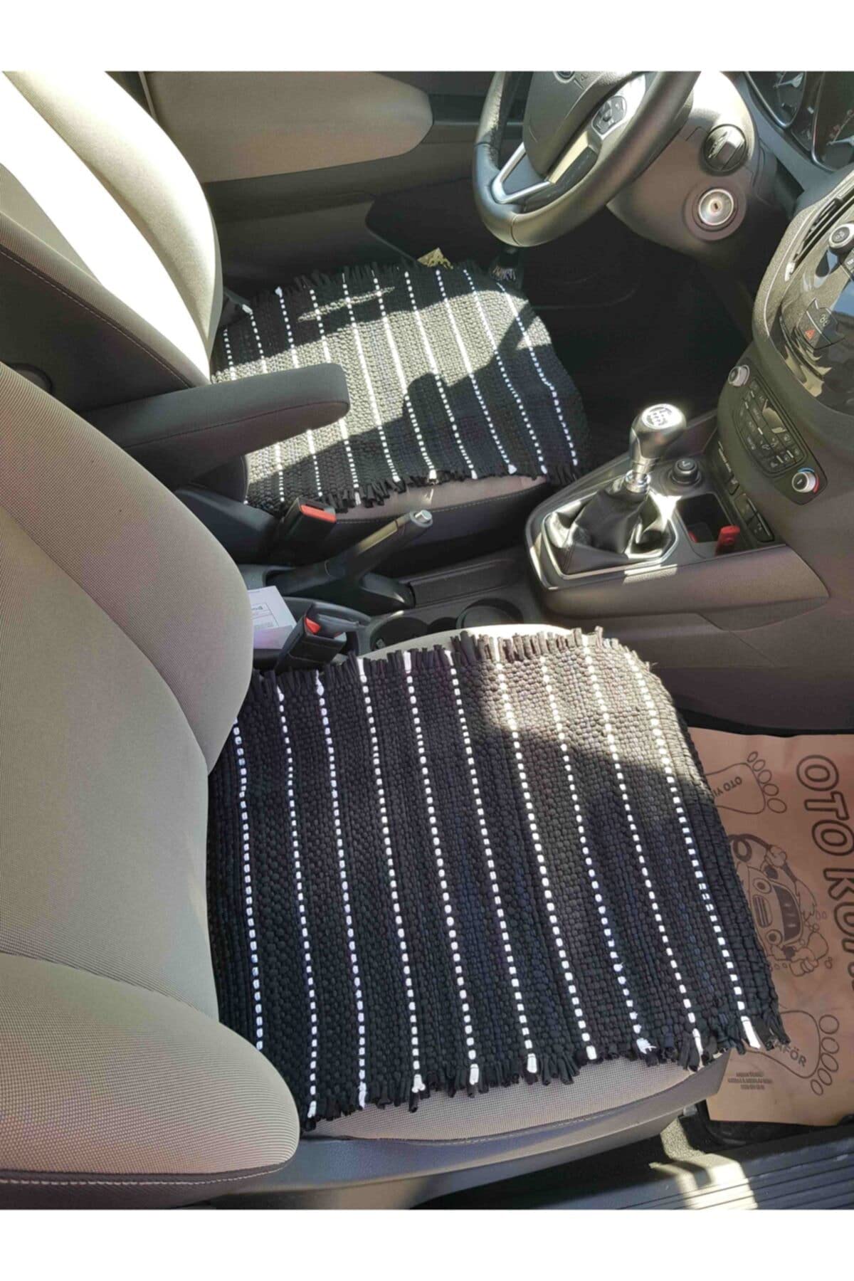 Terletmez Oto Kilim Ön Ve Arka Serme 3 Lü Set