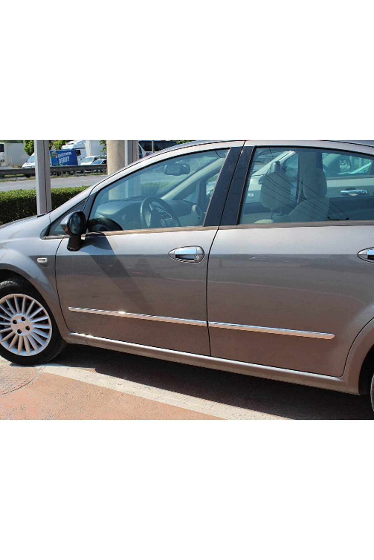 BTM OTOMOTİV (260) Krom Yan Kapı Çıtası 4 Kapı 2007 Üzeri P. Çelik Fiat Linea ile uyumlu