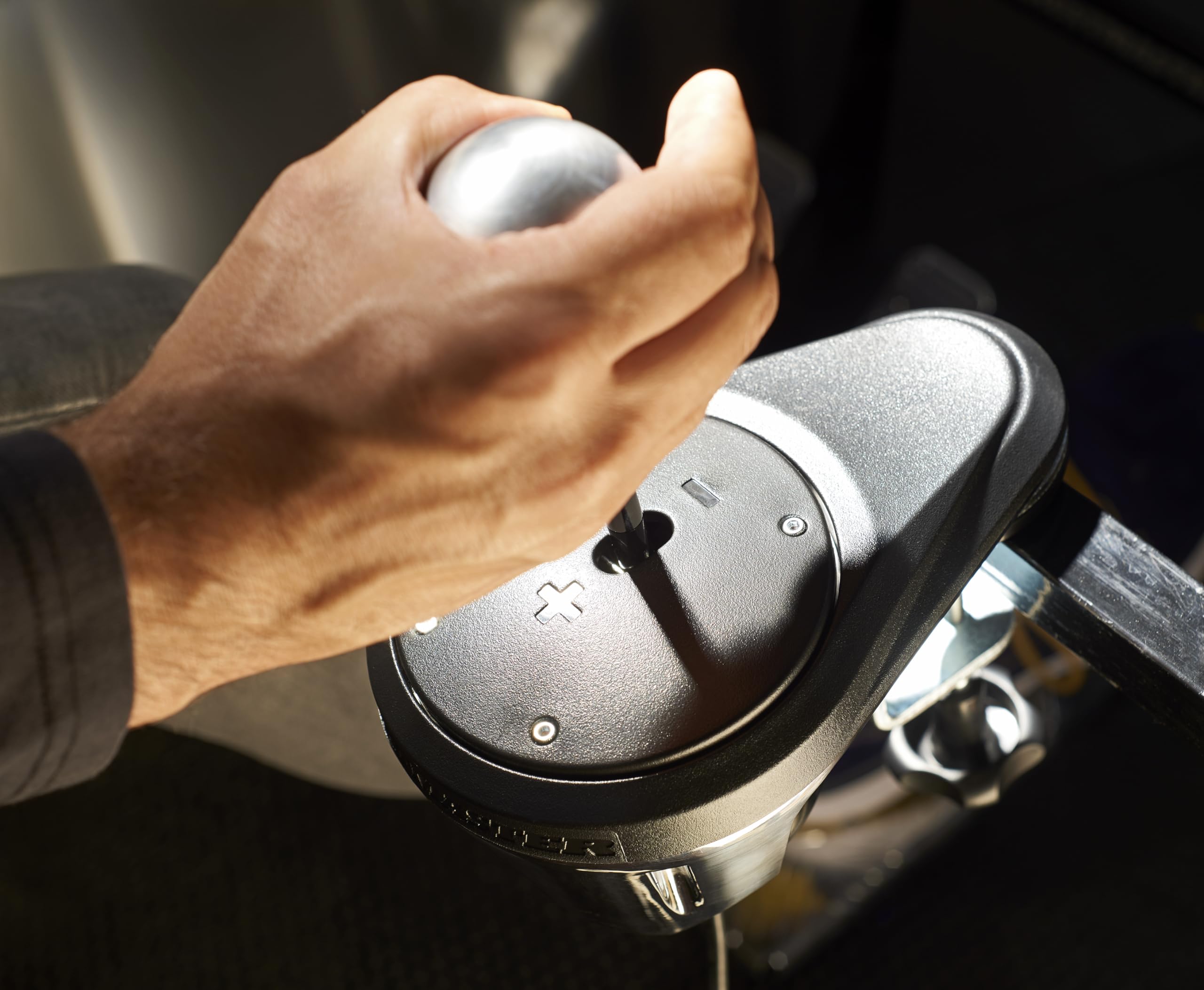 Thrustmaster TH8S Add-On Shifter - 8 Vitesli H-Desenli Manuel Vites Değiştirici - Yarış Simülasyonu