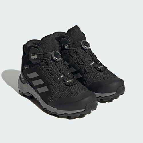 adidas Unisex Çocuk Terrex Mid Gtx K Outdoor Ayakkabi, Cblack/Grethr/Cblack, 40