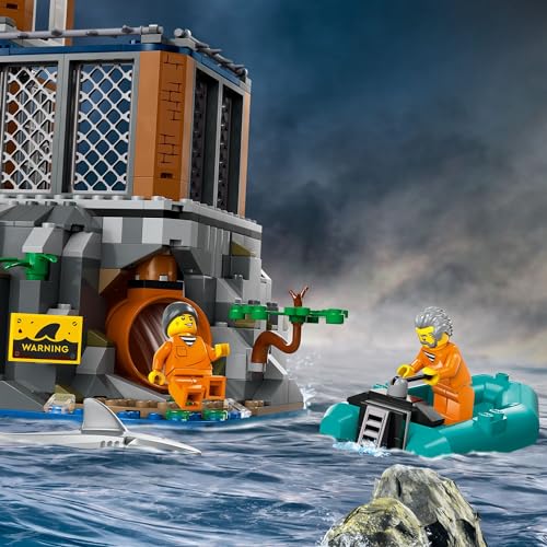 LEGO City Polis Hapishane Adası 60419-7 Yaş ve Üstü Kız ve Erkek Çocuklar için Helikopter, Gemi 7 Figür ve Köpek, Köpekbalığı Figürleri İçeren Araç Seti, Doğum Günü Hediyesi Fikri (980 Parça)