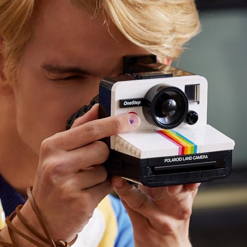 LEGO Ideas Polaroid OneStep SX-70 Kamera 21345 – Fotoğraf Meraklısı Yetişkinler için Koleksiyonluk ve Sergilenebilir Yaratıcı Model Yapım Seti, Doğum Günü Hediyesi Fikri (516 Parça)