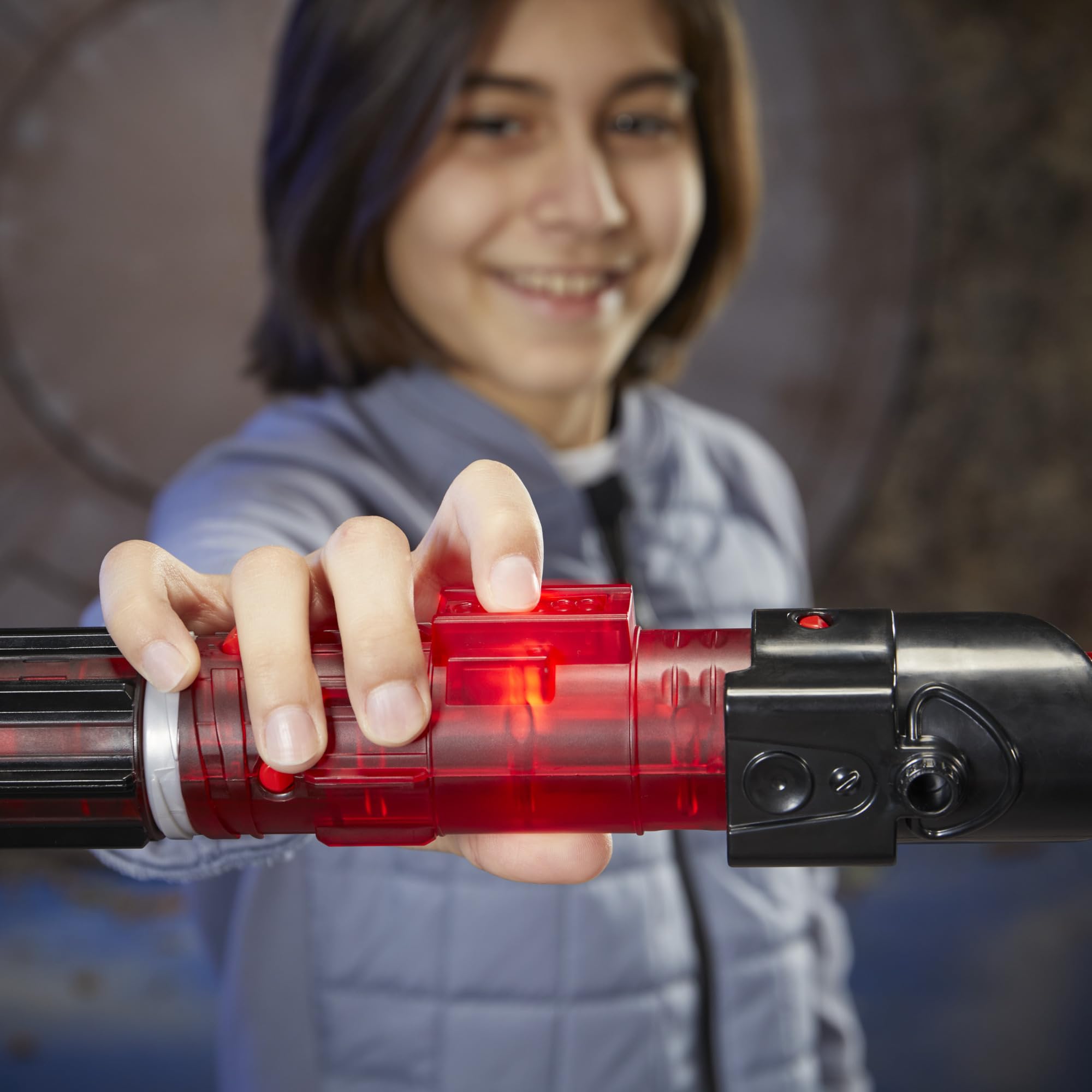 Star Wars Lightsaber Forge Kyber Core Darth Vader, Red Customisable Electronic Lightsaber