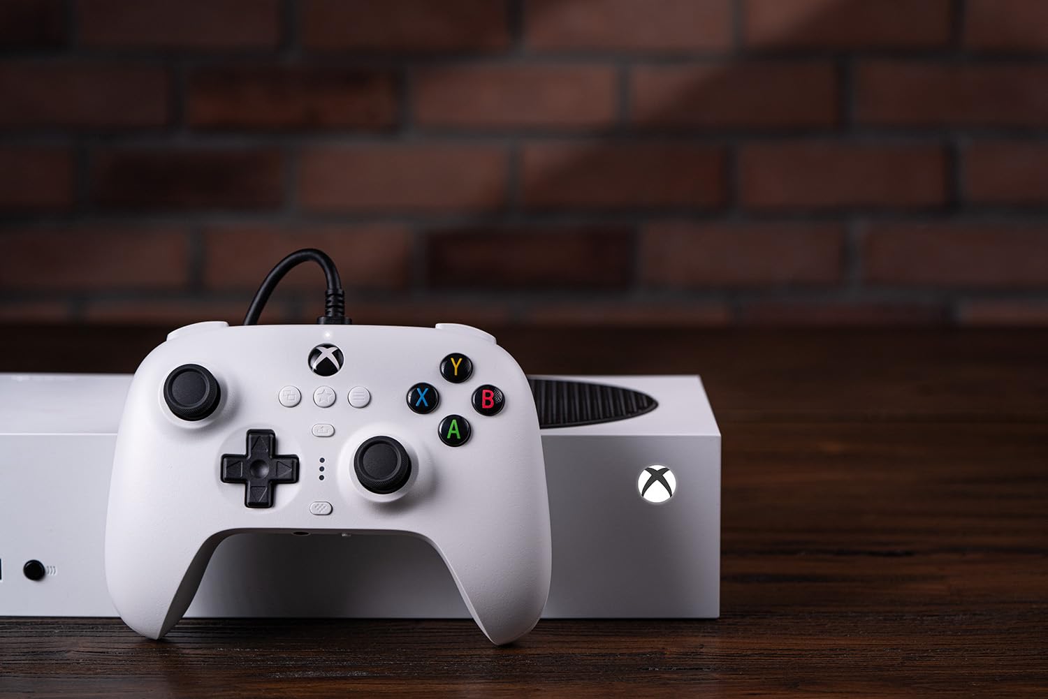 8Bitdo Ultimate Wired Controller for Xbox, Hall Effect Joysticks and Hall Triggers, Compatible with Xbox Series X|S, Xbox One, Windows 10 & Windows 11 - Officially Licensed (White)