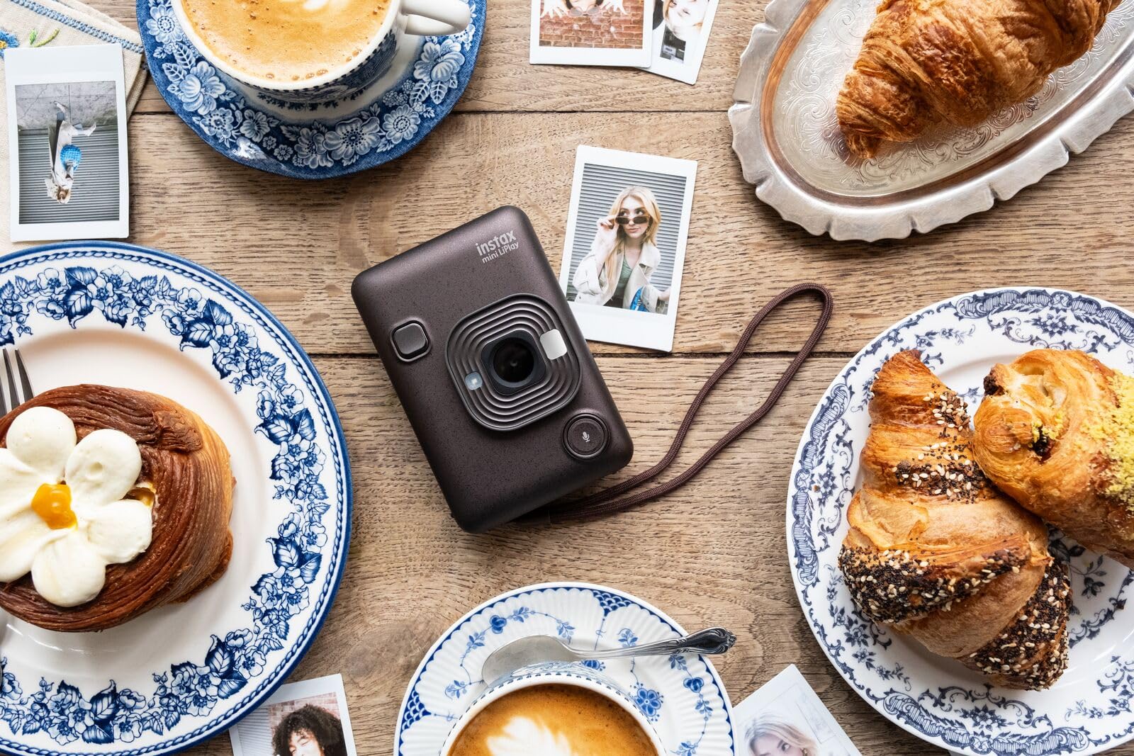 Instax mini LiPlay Deep Bronze Fotoğraf Makinesi