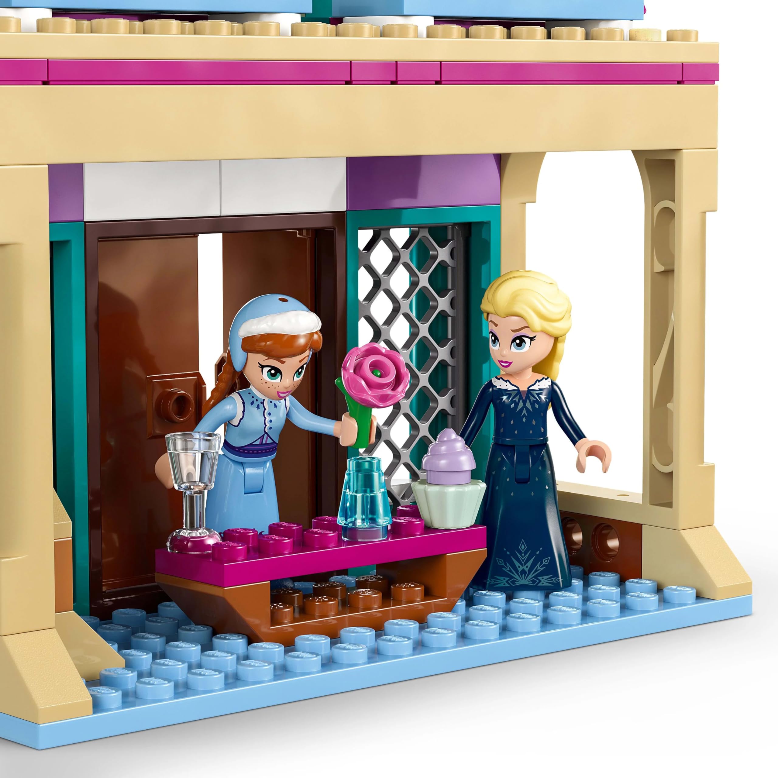 LEGO ǀ Disney Frozen Arendelle Karlar Ülkesi Şatosu 43265-5 Yaş ve Üzeri Çocuklar için Mini Elsa Bebek İçeren Oyuncak Yapım Seti, Doğum Günü Hediyesi (177 Parça)