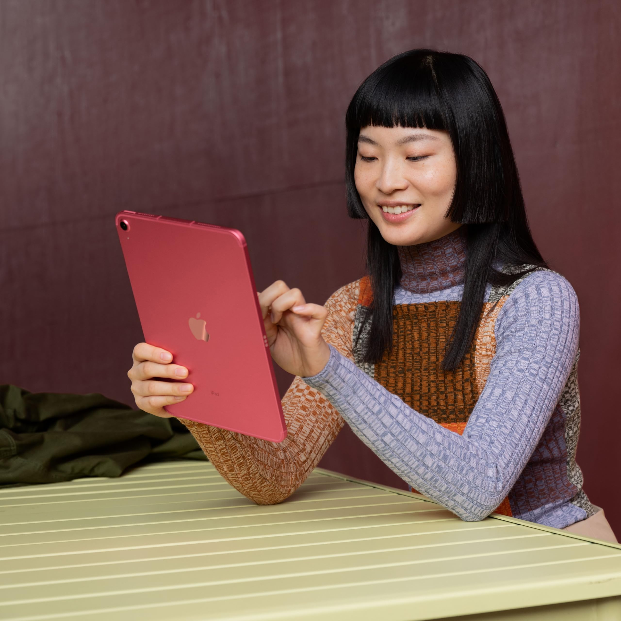 Apple 10.9 inç iPad (Wi-Fi, 256 GB) - Gümüş Rengi (10. nesil)