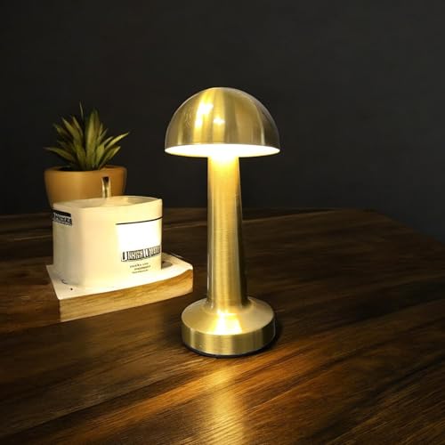 Lotus Gold Şarjlı Dokunmatik Masa Lambası - LED Işıklı, 3 Renk Seçeneği, Taşınabilir ve USB Şarjlı, Şık ve Kompakt Tasarım, Yatak Odası, Çalışma Masası, Kafe ve Restoran Kullanımı İçin