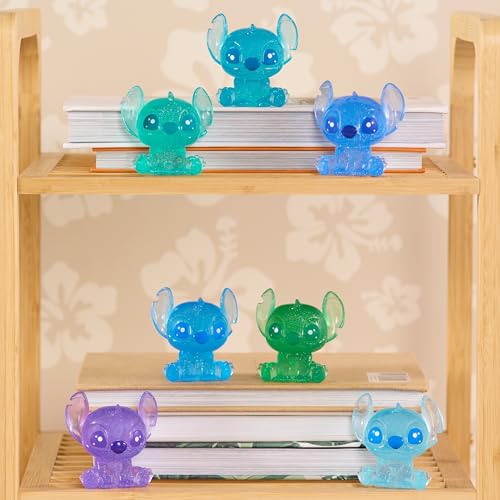 Just Play Disney Stitch Koleksiyonu 5 cm Parıltılı Figür Koleksiyonu, Sürpriz Paket, 3 Yaş Erkek ve Kız Çocukları için Oyuncaklar
