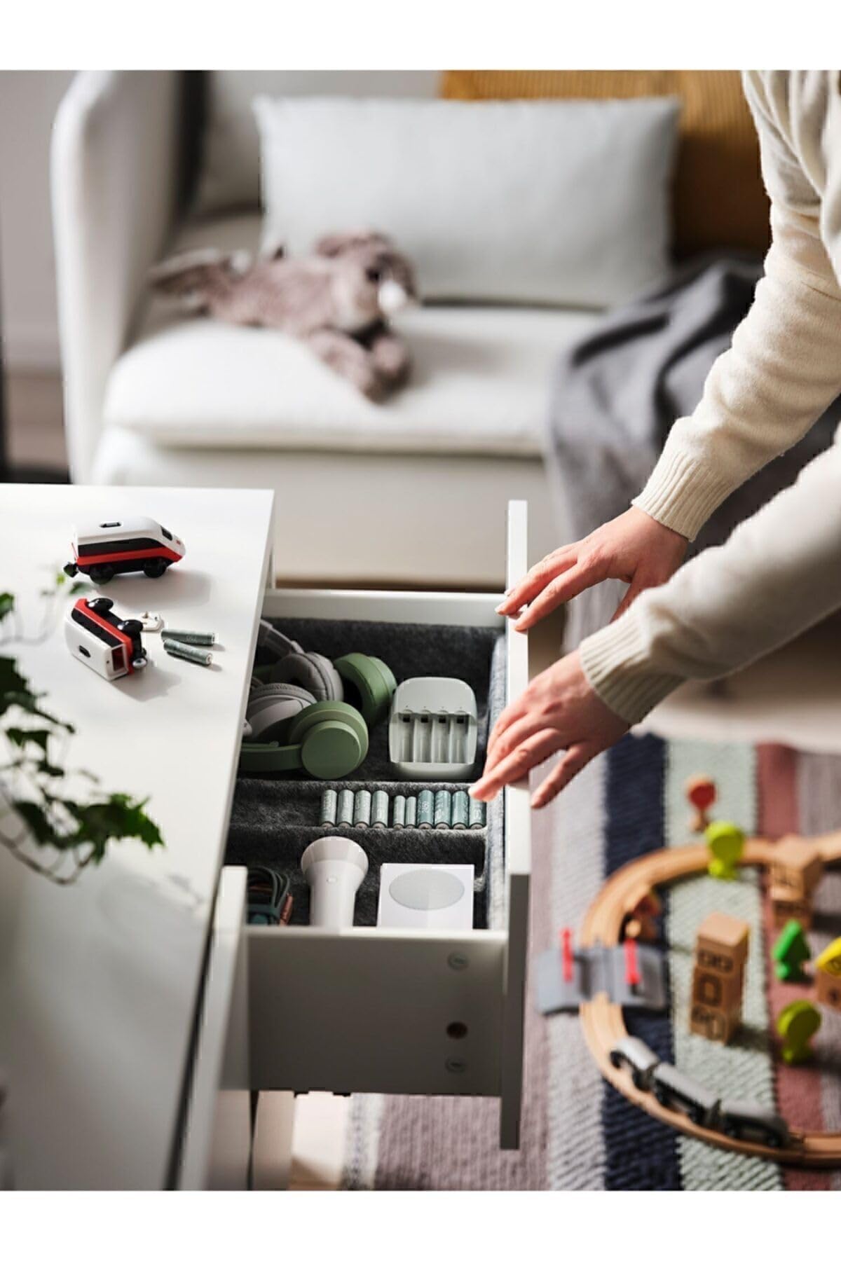IKEA Stenkol Pil Şarj Aleti 904.969.54