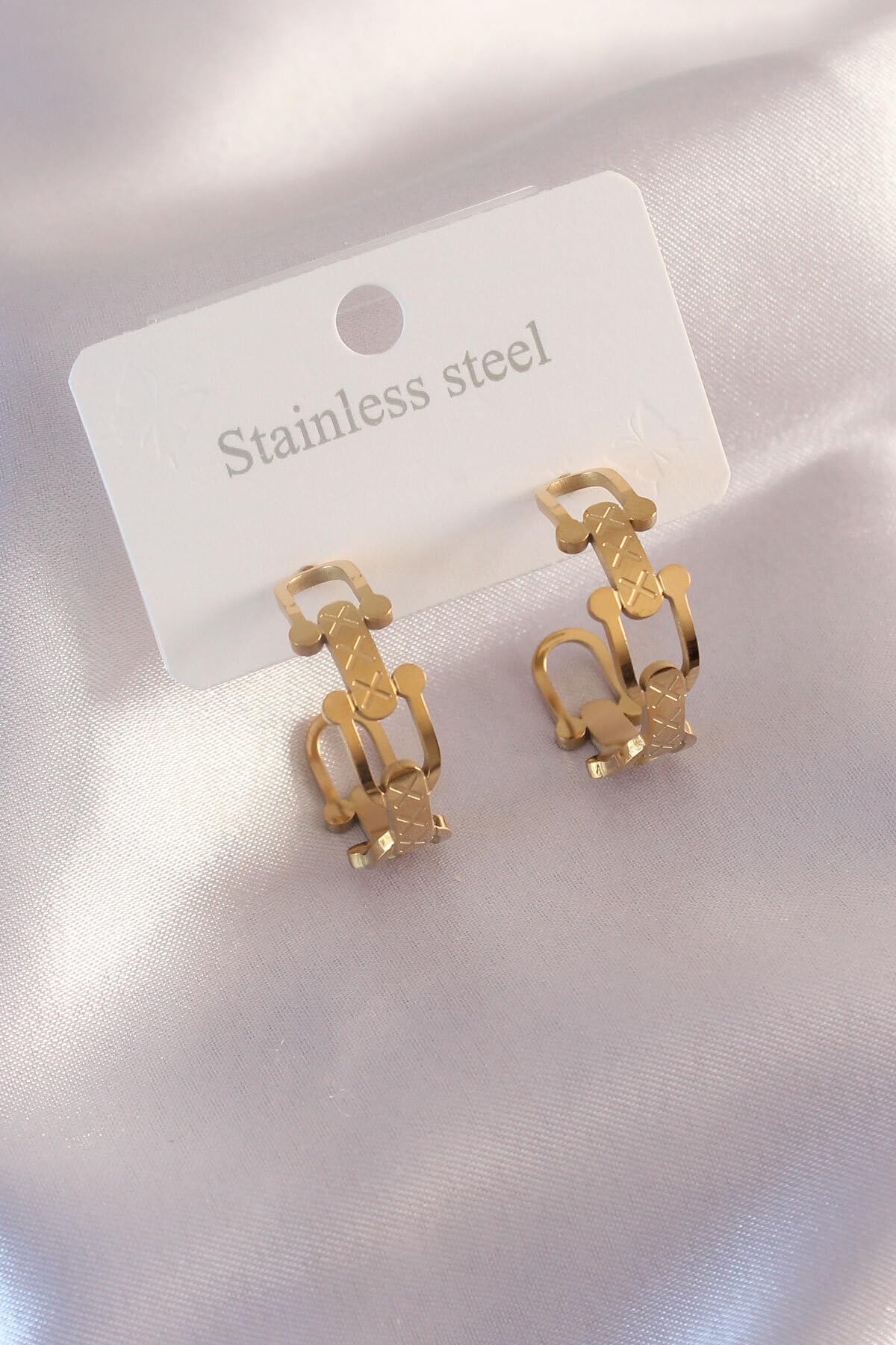 MiyanGo(3868) Çelik Gold Renk Tifanny Zincir Model Kadın Küpe - TJ-BKP6933 Siyah Tek Ebat