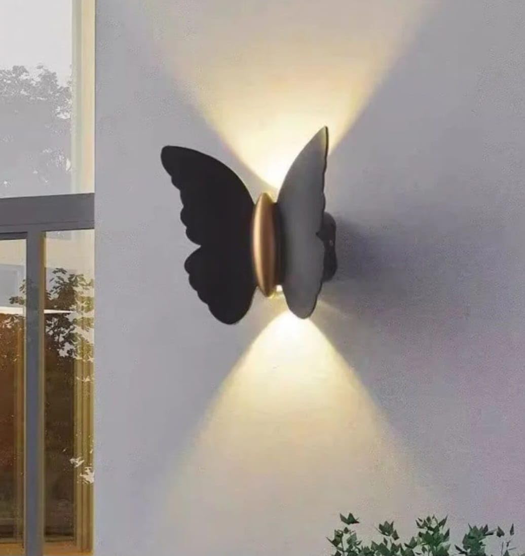 Modern LED Kelebek Duvar Apliği, Siyah Gövde, İç ve Dış Mekan Aydınlatma, Gün Işığı, Dekoratif Kelebek Tasarım