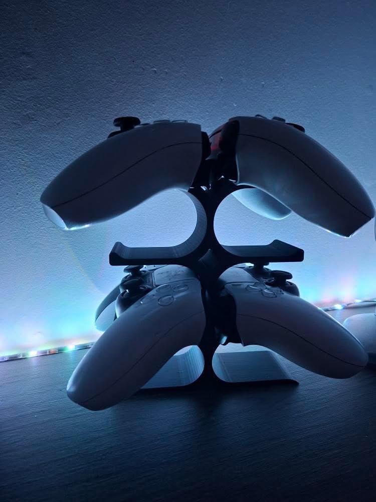 PS5 Ve PS4 İle Uyumlu 6’lı Oyun Kumandası Standı – Masaüstü Düzenleyici Gaming Aksesuar