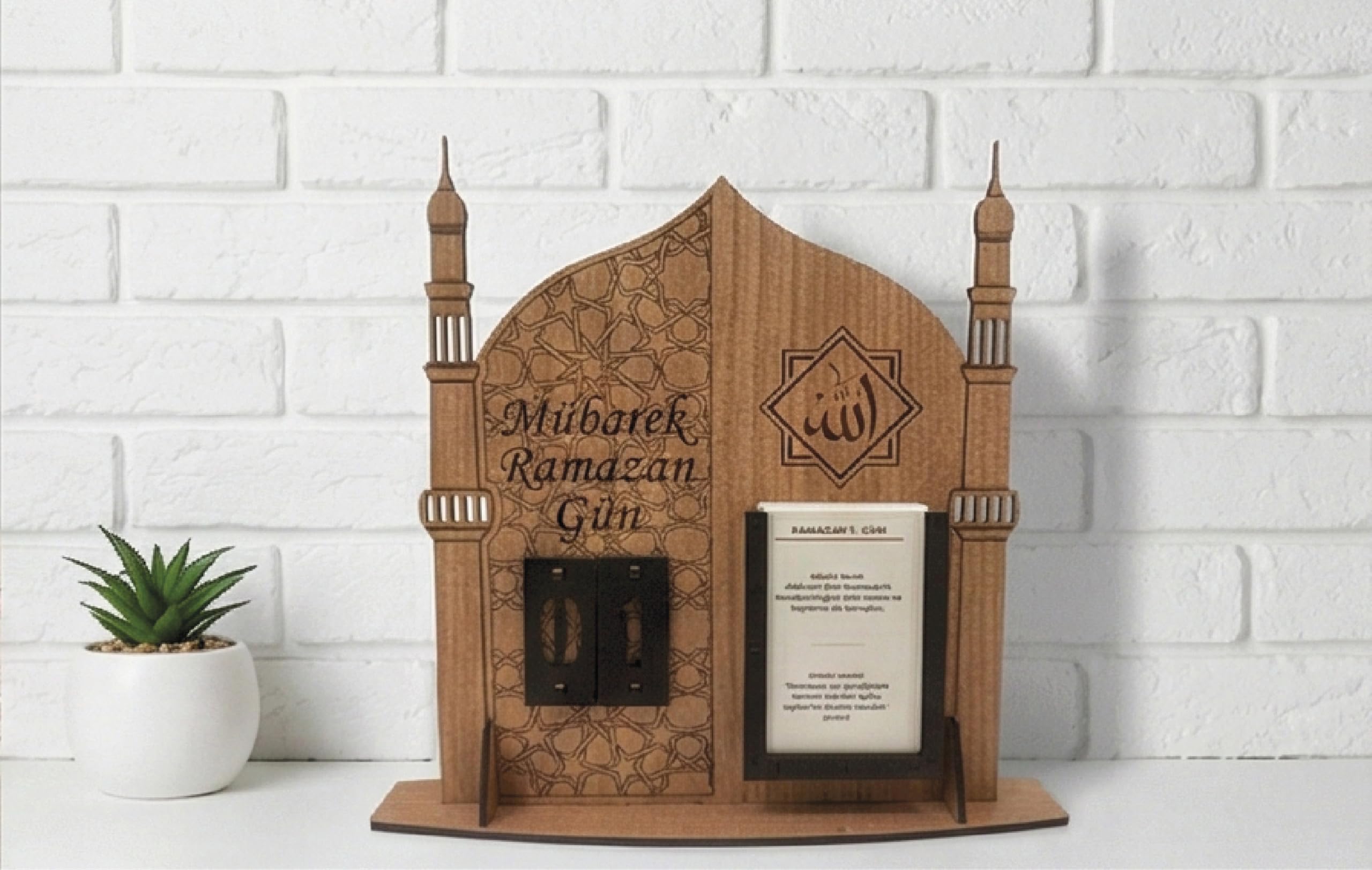 allywood Dualı ve Hadisli Ahşap Ramazan Geri Sayım Takvimi