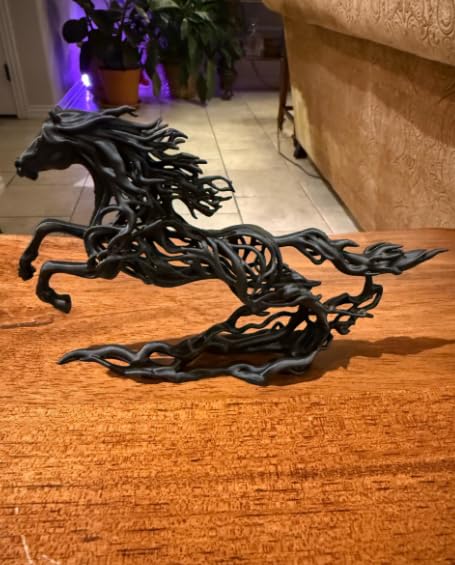 Sanatsal At Figürü Biblo – Modern Dekoratif Heykel Ev Ofis İçin Şık Tasarım Hediyelik Eşya | Beyaz Renk Year of the Horse 2026 - Ethereal Stallion (siyah)